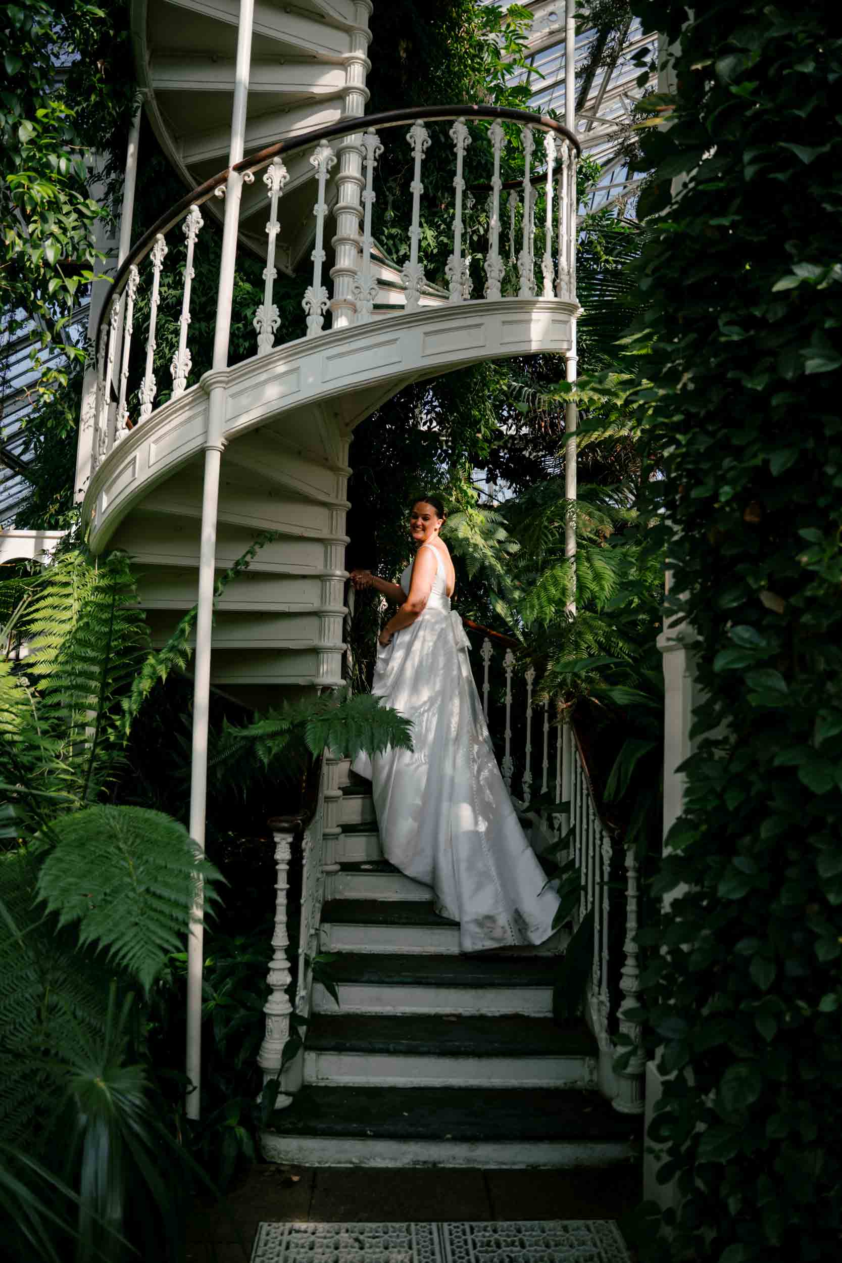 Annah & Hugo - A kew Gardens wedding