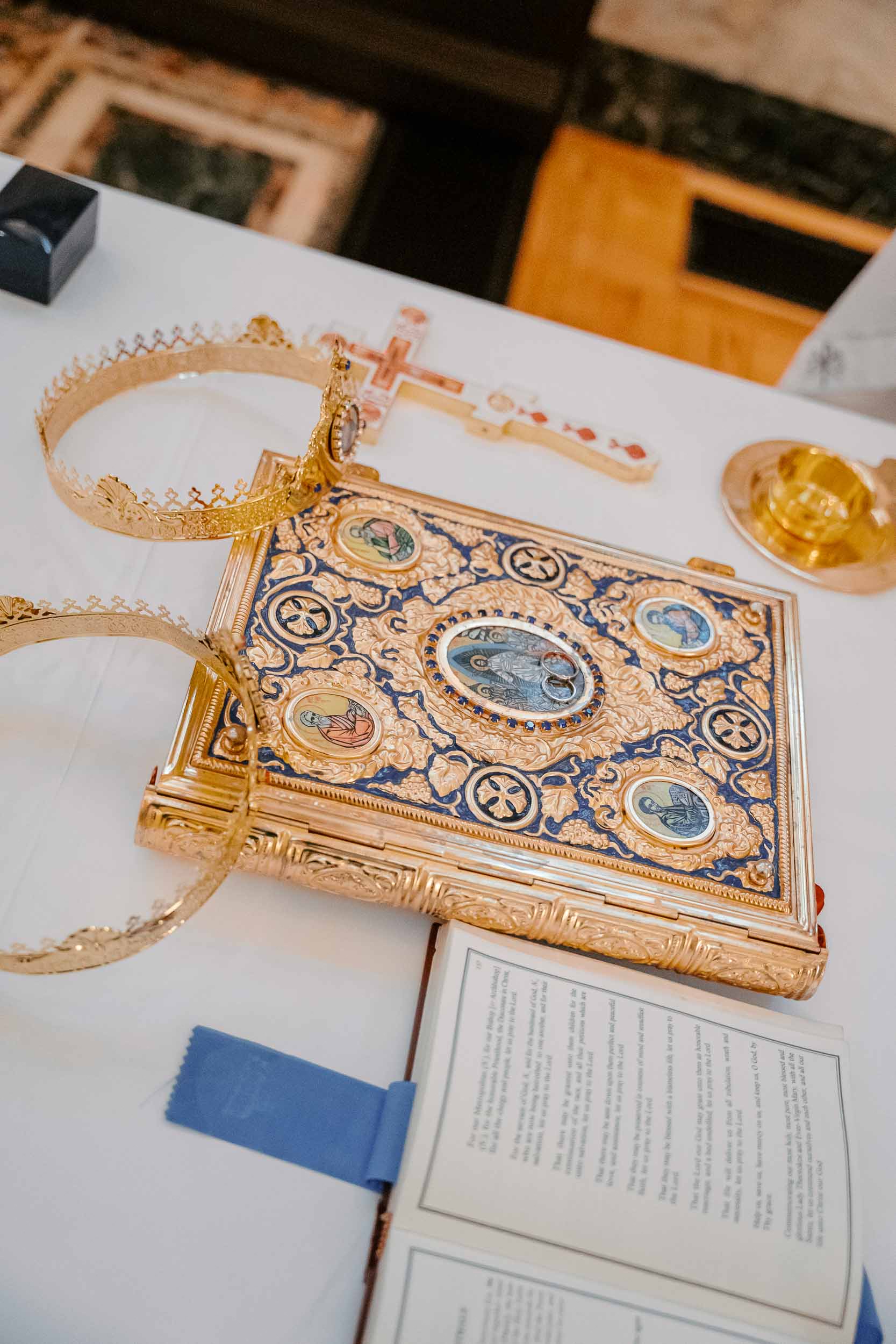 Ramona and Simon - An intimate Fitzrovia Chapel wedding